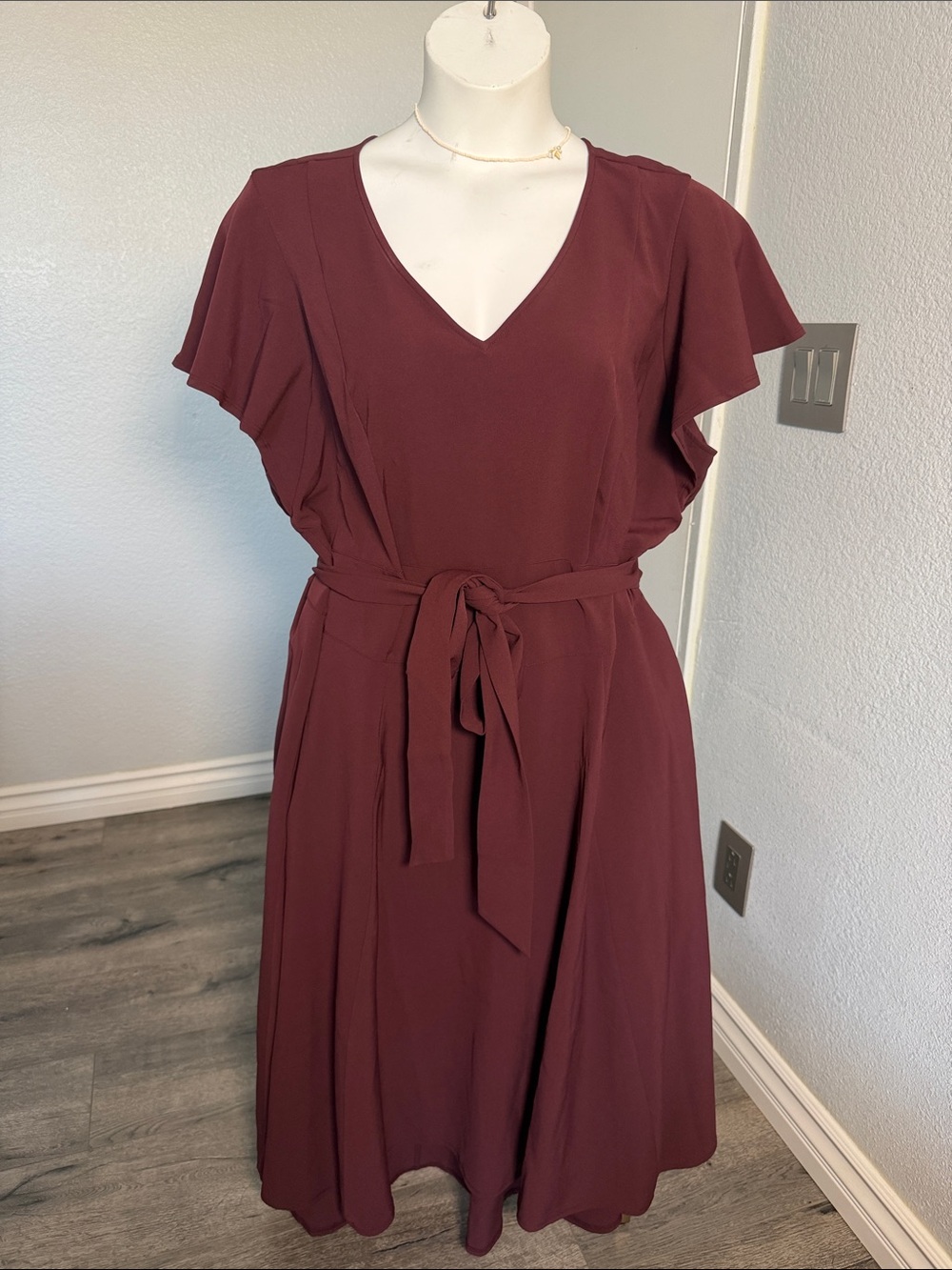 Lane Bryant Maroon V-Neck Tie-Waist Midi Dress
